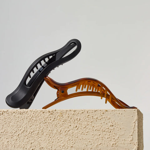 Black & Tort Curved Flat Lay Claw Clips 2pc Set
